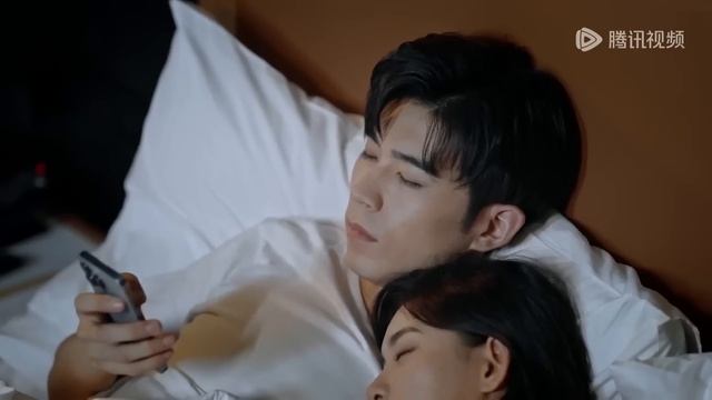 💗【Full Version】總裁不願灰姑娘離開自己，在床上狠狠寵愛她壹夜，怎料她壹次就中驚喜懷孕了！【心动的他 My Fake Wife】#短剧#爱情