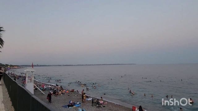 КРАСИВОЕ МЕСТО В КОНЬЯЛТЫ🇹🇷НАБЕРЕЖНАЯ ВЕЧЕРОМ😍#напмжванталию #переездвтурцию #анталия #турция