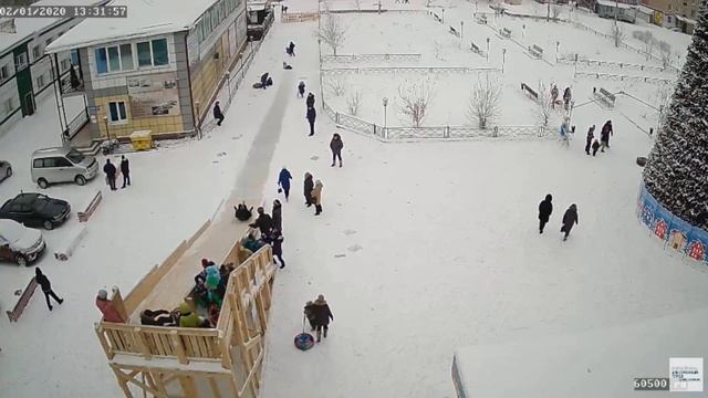 Christmas Tree & Awesome Ice Slide ... Усть-Кут Live - Сквер Кирова 2 смотреть онлайн