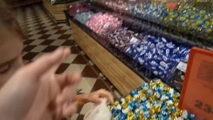 VLOG Айфон разбился. Я не знаю на что снимать влоги. Алиса уже сама покупает еду