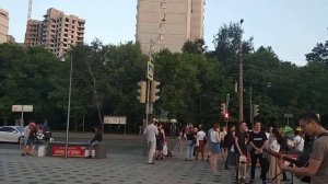 Москва 225 район станции метро студенческая в Москве летом вечером