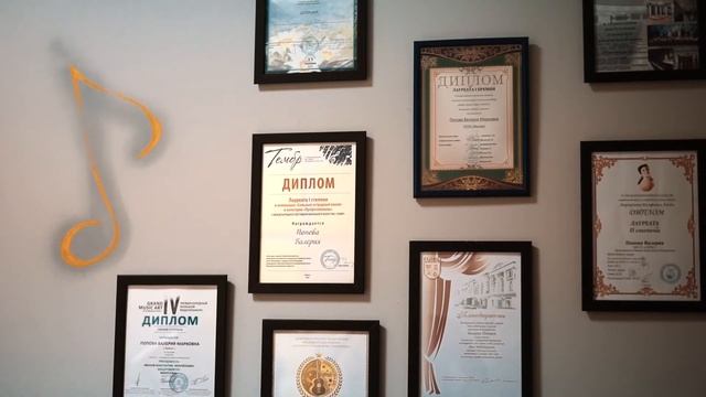 Как выглядит студия? смотреть онлайн