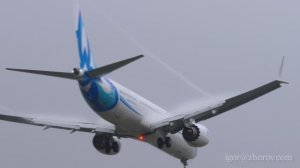 Боинг 737 авиакомпании SCAT уходит на второй круг из-за резкого изменения погоды.