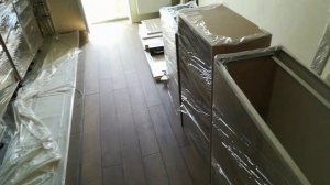 Наша работа/ Укладка ламината единым контуром в 3х комнатной квартире