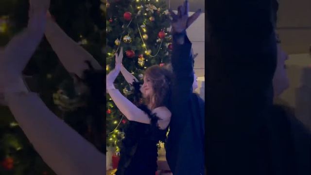 Корпоратив 😊 #домиансемейный #realestate #батайск #ростовнадону #недвижимость #продажи #новыйгод смотреть онлайн