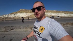 Казахстан город Бейнеу (Мангистау), экспедиция Land Cruiser встреча с Женей Шаталовым Часть 25