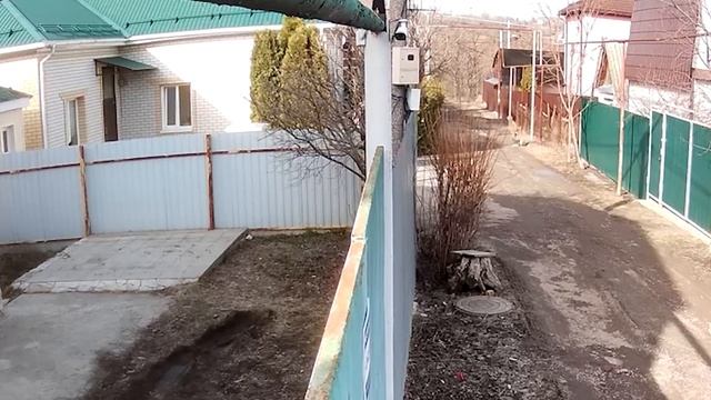 Камера зафиксировала поджигателя дома в Саратове