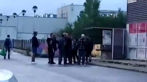 Сняли как дерутся алкаши