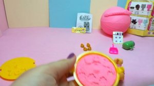 Распаковка шарика LOL питомца/Unpacking the ball LOL pet