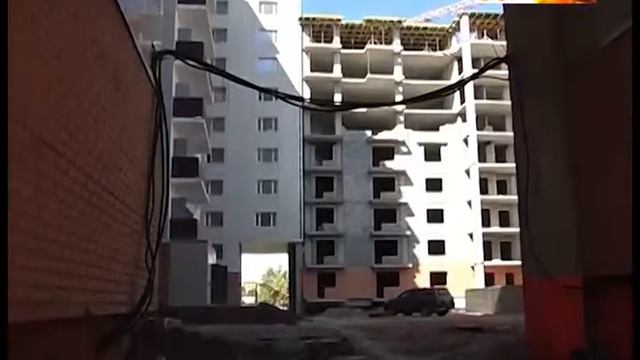 В Микрорайоне Шапагат срываются сроки смотреть онлайн