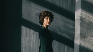 Мы привезем тебе бабушку на дожитие! Свою квартиру и дачу она завещала твоему брату. Заявила мать.