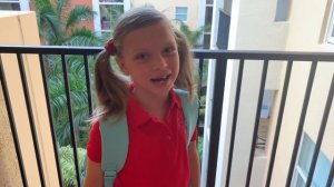 BACK TO SCHOOL Miami Sunny ISLES Алиса идёт в школу ПОСЛЕДНИЙ ЗВОНОК