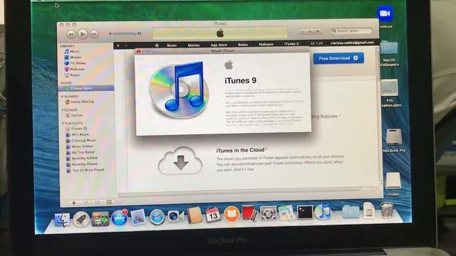 Fake/Real iTunes Version 9 смотреть онлайн