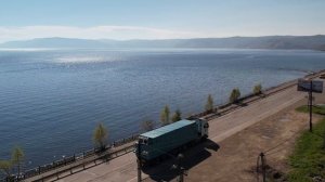 Съемка уникального грузового контейнера на фоне Байкала