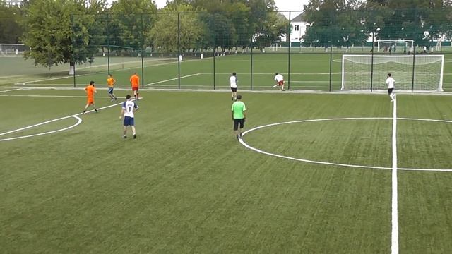 Бундеслига: 18 тур: Фортуна 6:0 Герта [Первый тайм] смотреть онлайн