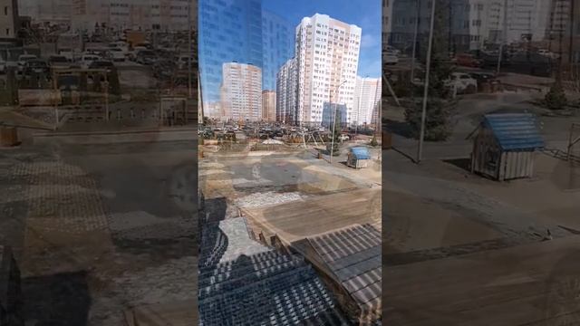 Двор застройщика "Инстеп": ул. Свиридова, 26 смотреть онлайн