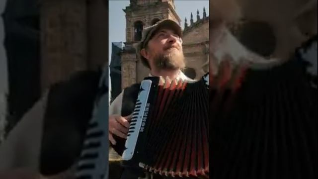 Девчонки полюбили не меня смотреть онлайн