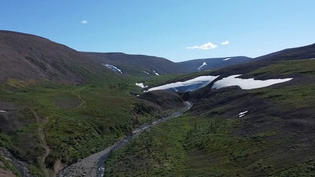 2022  прогулка вверх по р.Талнах на Красные камни