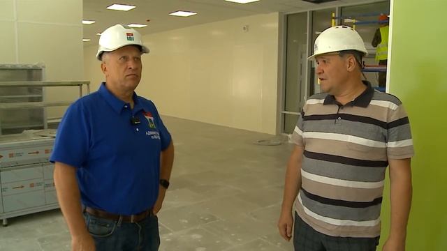 Цель – успеть к первому сентября: строительство школы в микрорайоне 25А набирает обороты смотреть онлайн