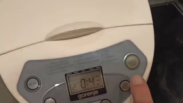 Приготовил хлеб в хлебопечке смотреть онлайн