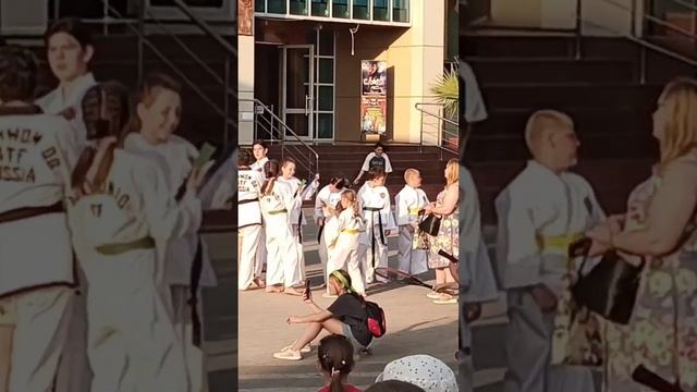 Аппаратура на концерте подвела, но все зрители зажигали вместе со мной. "За кулисами стрима"