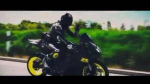 А ты не боишься разбиться насмерть?