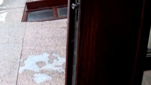 Замена замков в деревянных дверях фурнитура Roto