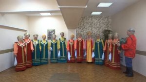 "Маленькая деревенька за горой"...