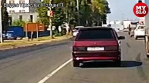 «Накажи автохама»: подборка с видеорегистраторов про тех, кто предпочел покраснее