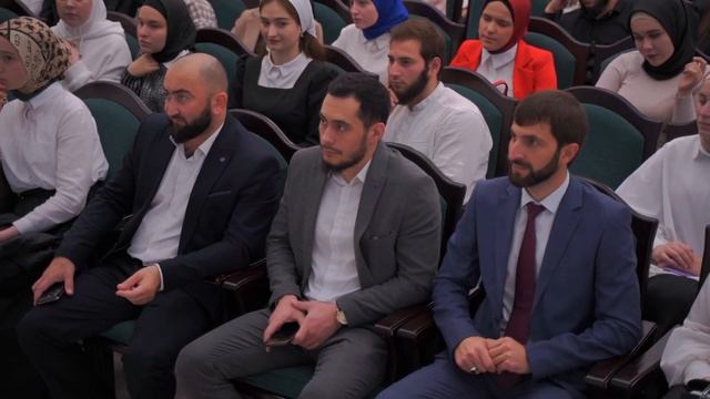 Просветительская лекция Хаджимурадова Исы в рамках реализации проекта «Под флагом единым»