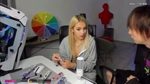 Солярчин бьёт Катю на стриме «я абьюзер в отношениях»