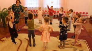 7  Игровые приемы развития вокальных навыков в работе над песней  Средняя группа  Ч 1