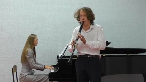 Новосёлов Артём - "Чардаш" (В. Монти)