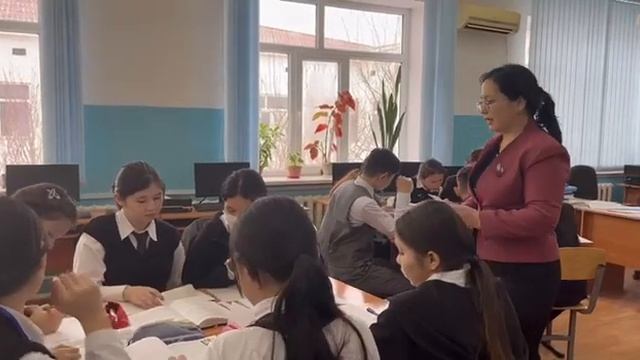 Тарих пән мұғалімі Ақылбекова Нұрбану смотреть онлайн