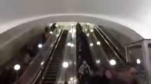 001 на экскаваторе с велосипедом в метро певец пророк сан бой в москве супер кадры