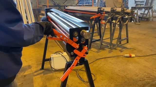 Прокат на вальцах RME-1300x1.2 смотреть онлайн