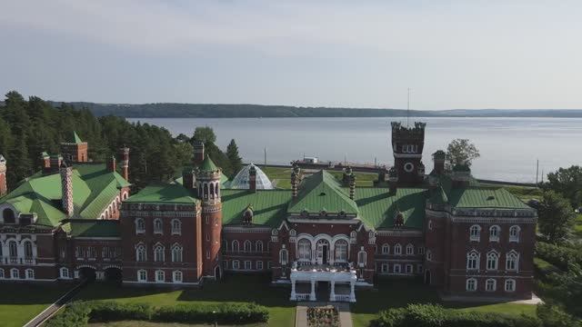 замок Шереметева