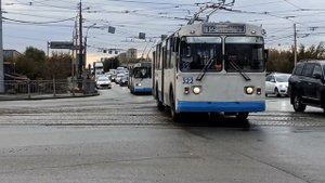 Екатеринбурский троллейбус который идёт на восток (клип)