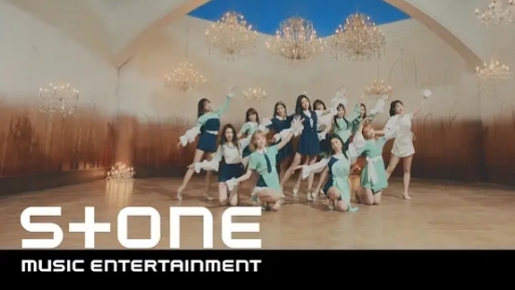 IZ*ONE "비올레타 (Violetta)" MV