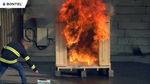 Как потушить очаг возгорания одним броском