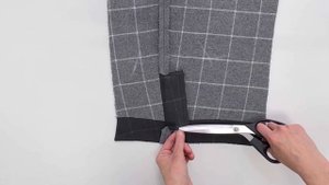 МК Обработка имитации шлицы на рукаве Пальто «Шейди» Sewlevel.ru