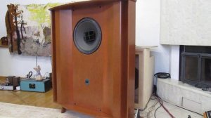 Altec Lansing 604 Hollywood + Utopia enclosure (cello test)