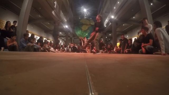 BBOY JOJO X NOT JOKING - OUT OF CONTROL FAMILY смотреть онлайн