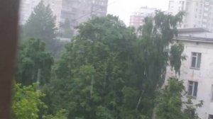 Гроза в Москве 17 июня 2022 года.