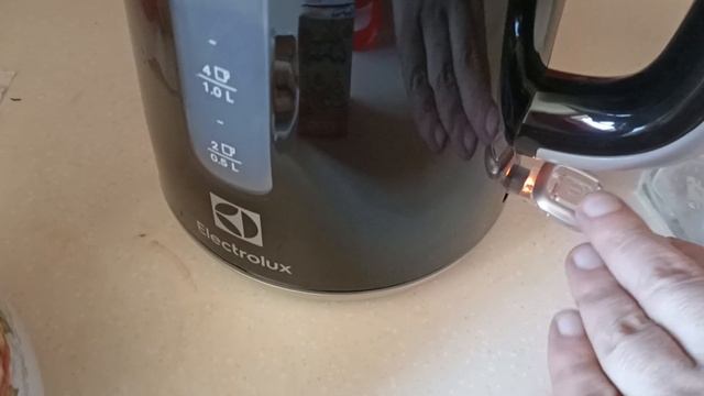 Электрочайник Электролюкс обзор смотреть онлайн