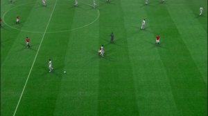 PES 2009 El arbitro tiene miedo de sacarle tarjeta al Bicho XD