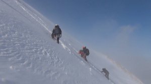 Работа связок на снежном рельефе