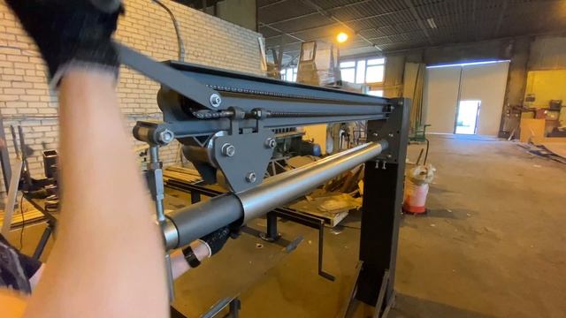 Фальцеосадочный станок ручной RM-1300x1 смотреть онлайн