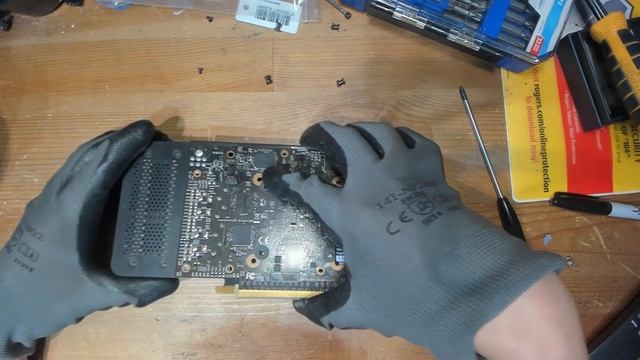 EVGA GTX 660 FTW: Tear-Down & Re-paste смотреть онлайн