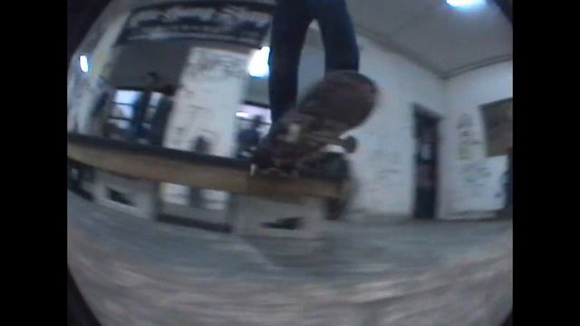 Eroilor Mafia - 1 clip per day keeps the haters away (20.06.2011) смотреть онлайн